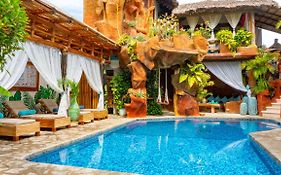 Monyoli Hotel & Boutique